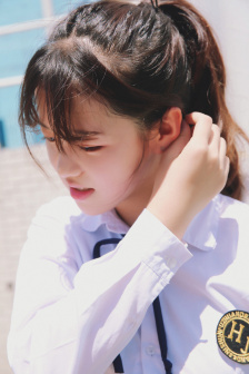 人妻少妇看A偷人无码电影
